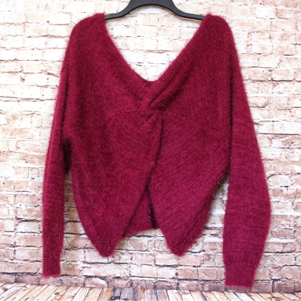 Derek Heart | Burgundy Knot Front V- Neck Fuzzy Sweater